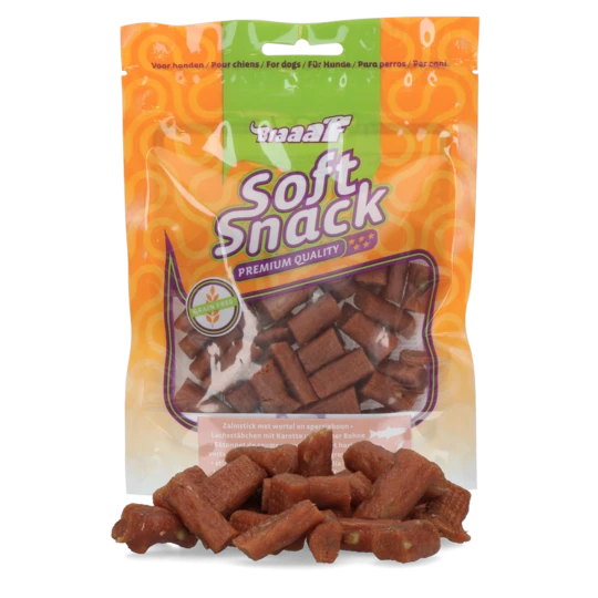 Braaaf Soft Snack Zalmstick met wortel en sperzieboon